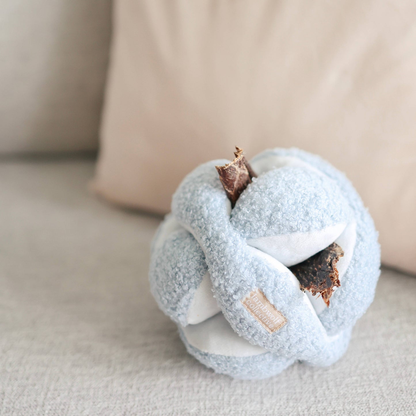 MONTI//ENRICHMENT DOG TOY: Oat